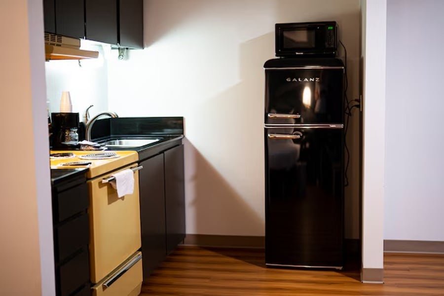 King Kitchenette Room – view 6